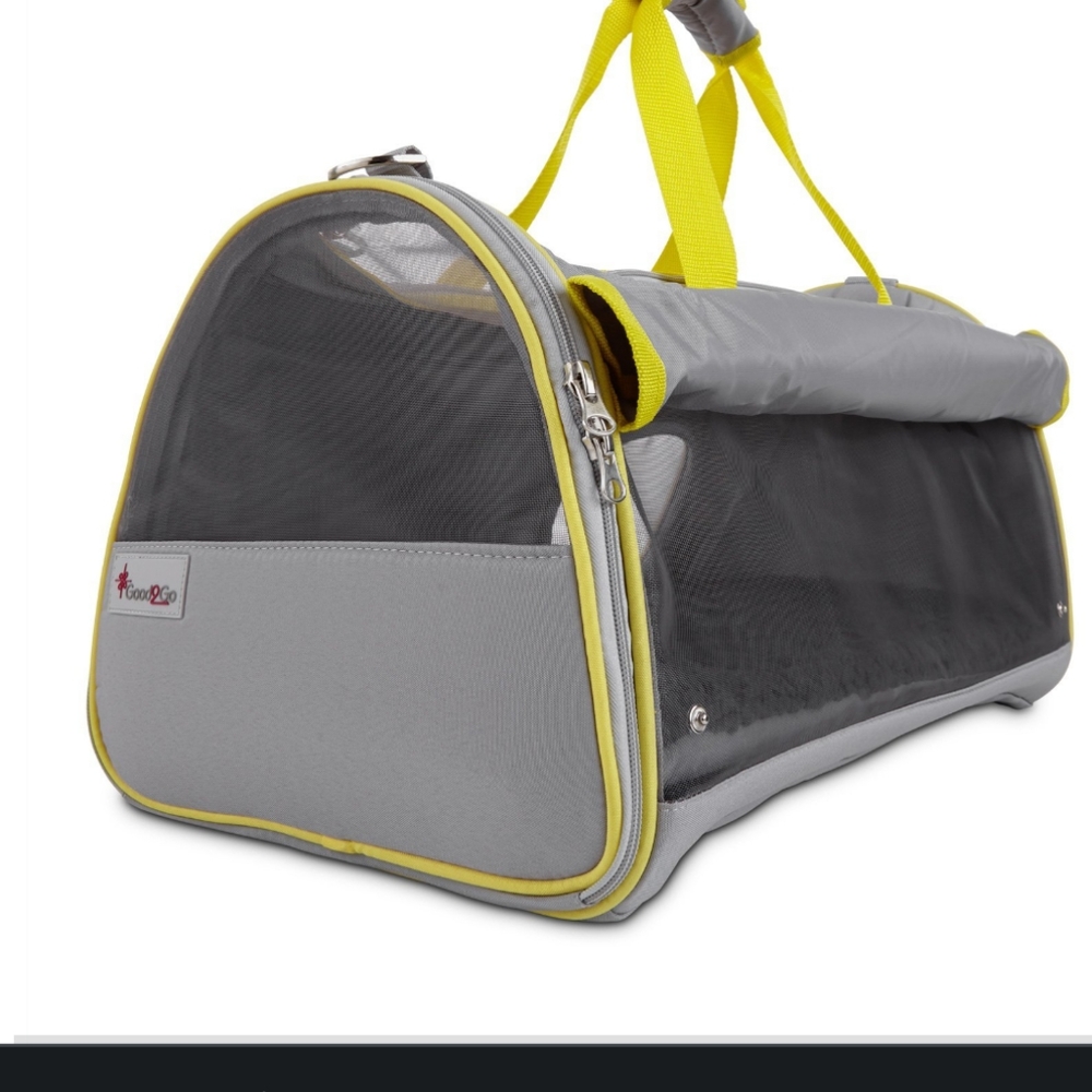 Good 2 Go Large travel pet carrier